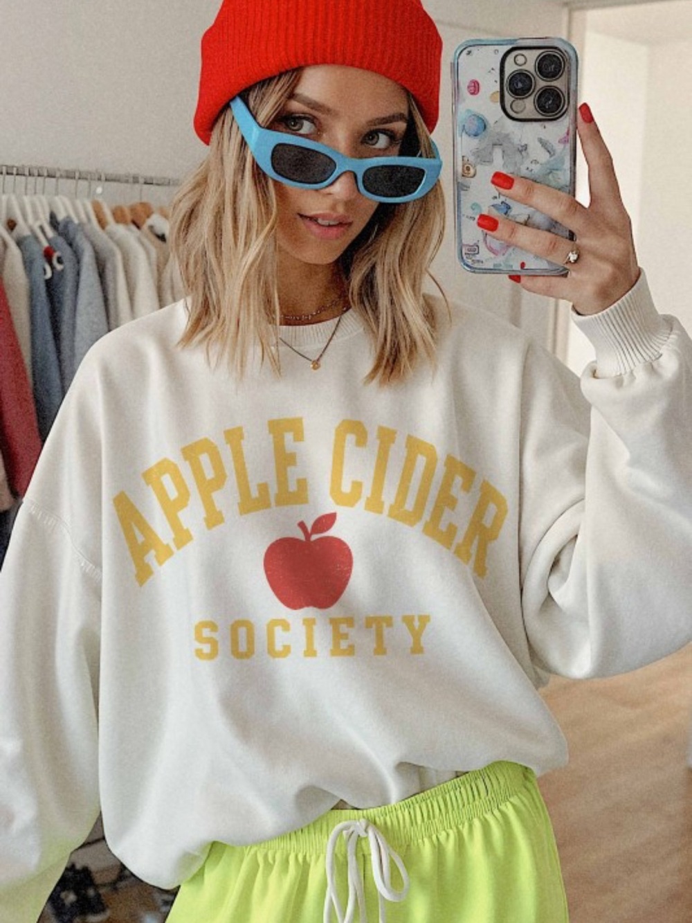 Crew Neck Graphic Sweatshirts 🌸🚨🦄 COMING SOON ✨🪩🧨
